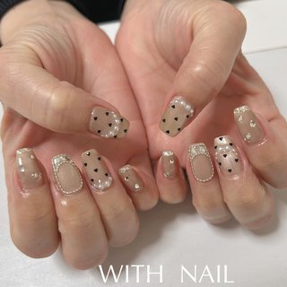 ・ 
ハートドットnail*° ・ 
 “mary”art
┈┈┈┈┈┈┈┈┈┈ ・
❁︎アート10本コース7,180円
（デザイン事前送付6,780円）

＋囲みチェーン330円×2
┈┈┈┈┈┈┈┈┈┈ ・

《JR和歌山駅徒歩4分》
❁駐車場あり🅿️
❁定額制サロン
❁マシンを使用せず手技のみで丁寧・痛みの少ない施術◎
❁InstagramコメントやDMメッセージ予約不可
　ご予約・問い合わせ・求人募集はプロフィール　　　　
　URLのネイルブックからお願いします💅

・
#オールシーズン
#3月#3月ネイル#4月#4月ネイル
#春#春ネイル#春ネイル2025
#ホログラム#ハートホロ#ハート
#マグネット#マグネットネイル
#シルキーマグネット#シルキーマグネットネイル
#スクエア#チェーン#囲みチェーン
#ベージュ#ドット#ハートドット
#ビジュー
#大人可愛い#大人可愛いネイル#大人
#和歌山市ネイル#和歌山市ネイルサロン
#WITHNAIL#WITHNAIL和歌山
#ありがとうございました♡ #春 #オールシーズン #デート #女子会 #ハンド #ホログラム #ハート #チェーン #ドット #マグネット #ショート #スクエア #ベージュ #ジェルネイル #お客様 #mary #ネイルブック