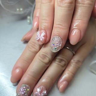 ネイルチップ グラデ ワンホン リボン ビジュー ピクシー