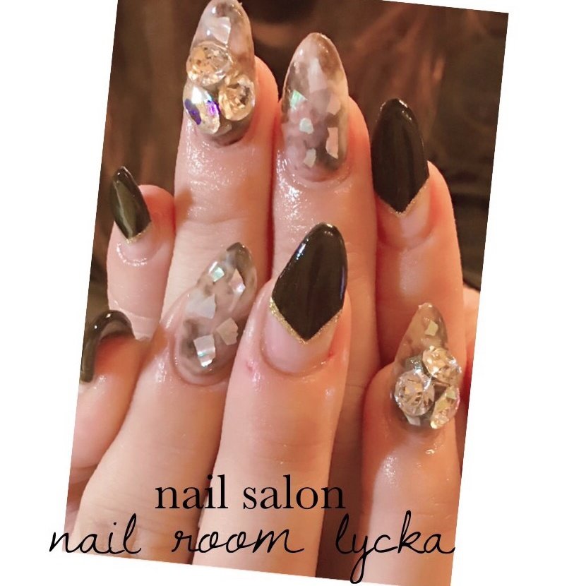 秋 冬 パーティー デート ハンド Nail Room Lycka ネイルルームリッカ のネイルデザイン No ネイルブック