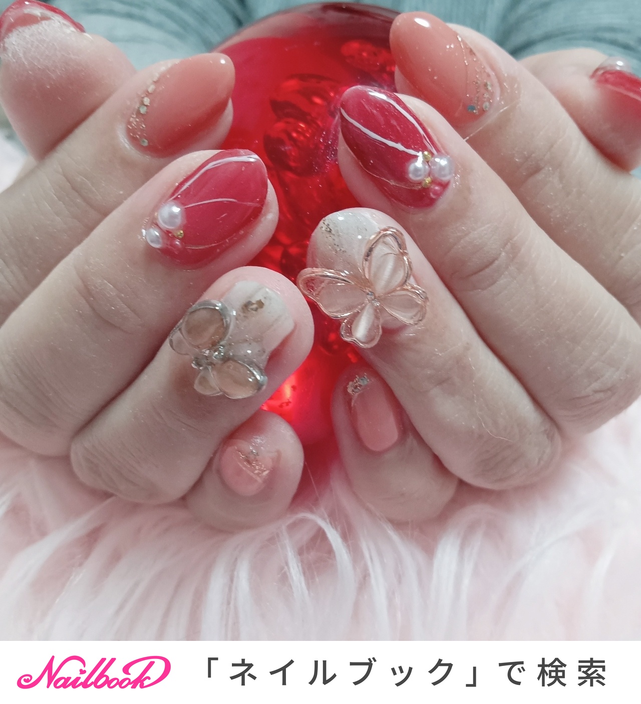 ベージュニュアンスぷっくりフラワー蝶々マグネット韓国ワンホンネイル