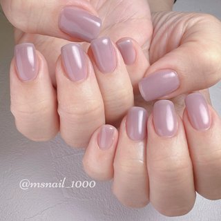 #グレージュ #オフィス #オフィスネイル #ワンカラー #キラキラ #ちゅるん #うるうる#ネイル#シンプル #大人#大人かわいい#桜 #手が綺麗に見えるネイル #春 #入学式 #オフィス #ハンド #シンプル #ワンカラー #大人 #ちゅるん #桜 #ショート #スクエア #ピンク #パープル #グレージュ #まるみ #ネイルブック