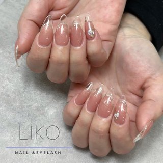 . お客様ネイルです💐
いつもありがとうございます☆.·*⟡. ﾟ

クリアチップのスカルプチュアネイル💎✨
クリアフレンチネイルです💐
きらきらラメ入り春色カラーで綺麗な指先へ✨

チップスカルプチュアは
アクリルスカルプチュアと比べ爪への負担が少なく
自爪を育成させたい方におすすめです！

ご相談はスタッフまでお声かけください😊

#クリアネイル #クリアスカルプネイル
#上品ネイル 
#冬ネイル #アートネイル 
#トレンドネイル #お洒落ネイル 

当店では画像持ち込み可
パーツ持ち込みも可能です𖤣𖥧𖥣𖡡𖥧𖤣

#ニュアンスネイル #ジェルネイル #ネイルデザイン
#佐賀サロン #佐賀市サロン #佐賀まつげエクステ 
#佐賀ネイル #佐賀市エクステ #佐賀市ネイル
#まつげエクステ #アイブロウ #ネイル #エクステ
#ワンホンエクステ #ネイルサロン #佐賀アイブロウ
#ニューオープン #ニュアンスネイル #ネイルデザイン　#シンプルネイル #ワンカラーネイル 
#likonailandeyelash 

@dolce_ootakara 
@dolce_nailschool 
@dolce.hanabatake #夏 #冬 #ライブ #パーティー #シンプル #ニュアンス #大人 #ちゅるん #キラキラ #ロング #ポイント #クリア #ピンク #ゴールド #スカルプチュア #LIKO nail&eyelash #ネイルブック