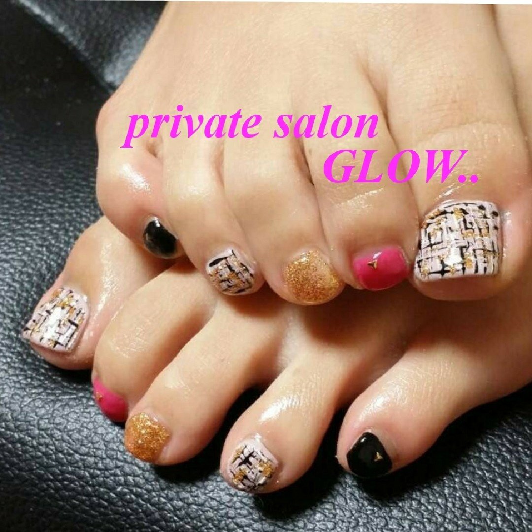 秋 冬 デート 女子会 フット Private Salon Glow のネイルデザイン No ネイルブック