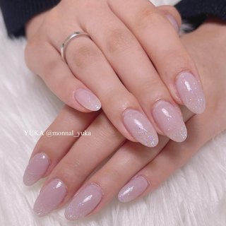 . 【HAND】うる艶ワンカラージェル7,150yen +α《ストーン埋め・Vカット・3D・手描きアート別》
【メニュー名】#ちゅるちゅるネイル 
【担当スタッフ】YUKA @monnal_yuka 
.
ご来店ありがとうございます☺︎
.
.
.
━━━━━━━━━━━━━━━━━━━━
ハンドジェル・スカルプメニュー
【担当YUKA指名】20%OFFキャンペーン実施中🌷
━━━━━━━━━━━━━━━━━━━━
【福井店】ご予約はこちら↓

LINE ID @vnd4371h
LINEから24時間ネットご予約受付中です💌

 MONNAL& モナールアンド 
営業時間 9:30～18:00 (Lo.17:00) 
定休日 不定休

住所　福井市大町10-2-2 
ショッピングシティベル近く🔔
.
TEL 0776-63-6268

━━━━━━━━━━━━━━━━━━━━
【鯖江店】ご予約はこちら↓

LINE ID @058rlgbk
LINEから24時間ネットご予約受付中です💌

 美爪ケア育成ネイルサロン Li & リアンド
営業時間 9:30～18:00 (Lo.17:00) 
定休日 日曜日・祝日

住所　鯖江市有定町1丁目8-10 2F
西山公園近く⛲️
.
TEL 0778-25-1552

━━━━━━━━━━━━━━━━━━━━
#MONNAL&#モナールアンド
#Li&#リアンド#monail#もないる
#福井ネイル#福井ネイルサロン
#ケア#ジェル#スカルプ#フットジェル
#ネイル#アートし放題#深爪矯正福井
#パーフェクトフィルイン福井
#ベース一層残し福井#フィルイン福井
#ちゅるんネイル #ワンホンネイル#韓国ネイル#大人かわいいネイル #オフィスネイル#シンプルネイル #オフィス #シンプル #ちゅるん #ワンホン #韓国 #悠 #ネイルブック