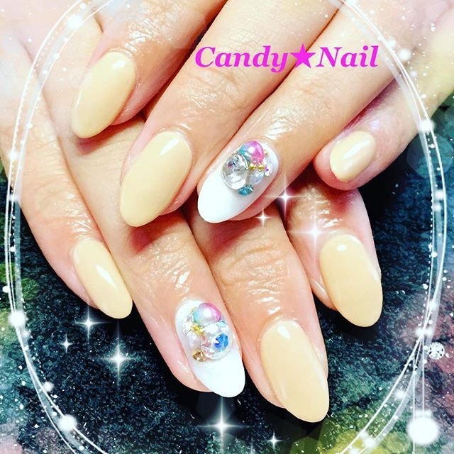 秋 クリスマス ブライダル パーティー ハンド 伊藤千恵のネイルデザイン No ネイルブック