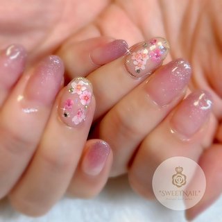 桜ネイル(桜)のネイルデザイン(30ページ目)|ネイルブック 桜ネイル(桜)のネイルデザイン(30ページ目)|ネイルブック