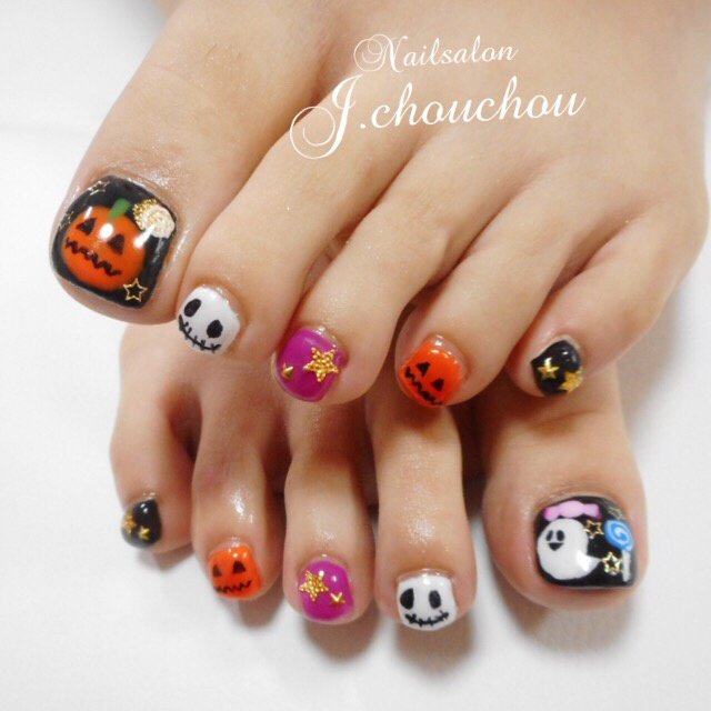 秋 ハロウィン パーティー フット キャラクター J Chou Chou Nailのネイルデザイン No ネイルブック