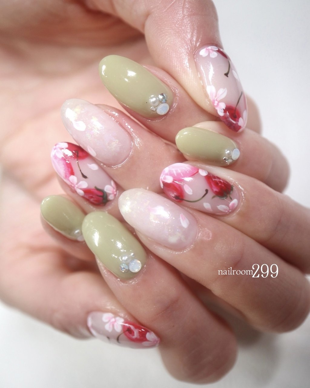 nailroom299のネイルデザイン[No.9347019]｜ネイルブック