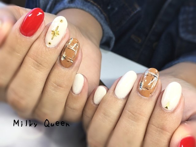 秋 冬 クリスマス ハンド ワンカラー Milkyqueenのネイルデザイン No ネイルブック