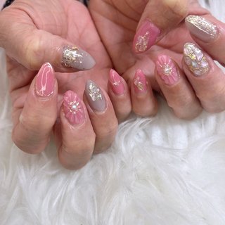 105 】ネイルチップ ぷっくりお花ネイル 春 フレンチ 成人式 入学式