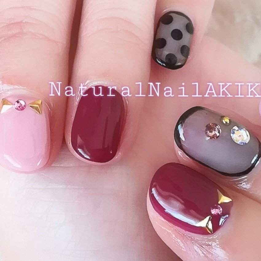 秋 冬 ハンド ホログラム シースルー Nail Akikoのネイルデザイン No ネイルブック
