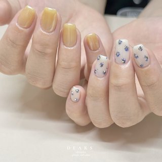 春nail💛 
#春夏ネイル #イエローネイル #イエロー #きいろネイル #フラワーネイル #大人シンプルネイル #大人ネイル #大人ニュアンスネイル #シンプル #ニュアンス #ニュアンスネイル #トレンドネイル #お洒落ネイル #新宿3丁目ネイルサロン #新宿三丁目ネイル #新宿ネイル #新宿ニュアンスネイル #新宿プライベートネイルサロン #新宿ネイルサロン #新宿パラジェル #新宿三丁目 #新宿三丁目ネイルサロン #新宿御苑前 #新宿御苑 #オフィス #オフィスネイル #カジュアルネイル #オフィス #パーティー #デート #女子会 #ハンド #ラメ #フラワー #ニュアンス #ミラー #大人 #ショート #スクエア #ベージュ #イエロー #ブルー #ジェルネイル #お客様 #dears-shinjuku-rieko #ネイルブック