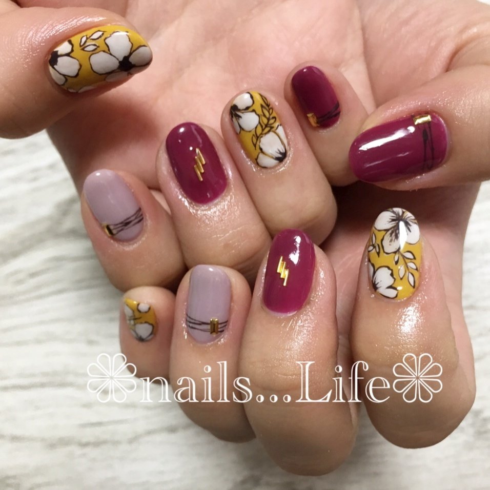 秋 冬 ハロウィン クリスマス ハンド Nails Life のネイルデザイン No ネイルブック