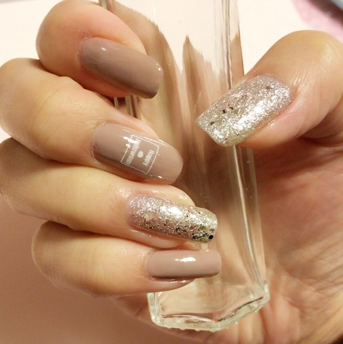 秋 ハロウィン ハンド ラメ ワンカラー A Ka のネイルデザイン No ネイルブック