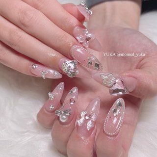 . 3月My nail design🎀🩷
【ジェルチップ】デザインし放題コース 18,700yen+α《ストーン埋め・Vカット・3D・手描きアート別》
【メニュー名】#ガーリーネイル#リボンネイル
【担当スタッフ】YUKA @monnal_yuka 
.
ご来店ありがとうございます☺︎
.
.
.
━━━━━━━━━━━━━━━━━━━━
ハンドジェル・スカルプメニュー
【担当YUKA指名】20%OFFキャンペーン実施中🌷
━━━━━━━━━━━━━━━━━━━━
【福井店】ご予約はこちら↓

LINE ID @vnd4371h
LINEから24時間ネットご予約受付中です💌

 MONNAL& モナールアンド 
営業時間 9:30～18:00 (Lo.17:00) 
定休日 不定休

住所　福井市大町10-2-2 
ショッピングシティベル近く🔔
.
TEL 0776-63-6268

━━━━━━━━━━━━━━━━━━━━
【鯖江店】ご予約はこちら↓

LINE ID @058rlgbk
LINEから24時間ネットご予約受付中です💌

 美爪ケア育成ネイルサロン Li & リアンド
営業時間 9:30～18:00 (Lo.17:00) 
定休日 日曜日・祝日

住所　鯖江市有定町1丁目8-10 2F
西山公園近く⛲️
.
TEL 0778-25-1552

━━━━━━━━━━━━━━━━━━━━
#MONNAL&#モナールアンド
#Li&#リアンド#monail#もないる
#福井ネイル#福井ネイルサロン
#ケア#ジェル#スカルプ#フットジェル
#ネイル#アートし放題#深爪矯正福井
#パーフェクトフィルイン福井
#ベース一層残し福井#フィルイン福井
#ちゅるんネイル #ワンホンネイル#韓国ネイル#大人かわいいネイル #オフィスネイル#シンプルネイル #オフィス #シンプル #リボン #ちゅるん #ワンホン #韓国 #悠 #ネイルブック