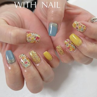 ・ 
押し花nail*° ・ 
 “mary”art
┈┈┈┈┈┈┈┈┈┈ ・
❁︎アート10本コース7,180円
（アシンメトリーなデザイン）

┈┈┈┈┈┈┈┈┈┈ ・

《JR和歌山駅徒歩4分》
❁駐車場あり🅿️
❁定額制サロン
❁マシンを使用せず手技のみで丁寧・痛みの少ない施術◎
❁InstagramコメントやDMメッセージ予約不可
　ご予約・問い合わせ・求人募集はプロフィール　　　　
　URLのネイルブックからお願いします💅

・
#オールシーズン
#5月#5月ネイル#4月#4月ネイル
#春#春ネイル#春ネイル2025
#カラフル#スクエア
#ミラー#ミラーネイル
#押し花#押し花ネイル
#ドライフラワー#フラワー#グレー
#フラワーネイル#ブルーグレー
#イエロー#スモーキー#ブルー
#大人可愛い#大人可愛いネイル#大人
#和歌山市ネイル#和歌山市ネイルサロン
#WITHNAIL#WITHNAIL和歌山
#ありがとうございました♡ #春 #オールシーズン #デート #女子会 #ハンド #ホログラム #ラメ #ミラー #押し花 #大人 #ショート #スクエア #イエロー #グレー #カラフル #ジェルネイル #お客様 #mary #ネイルブック