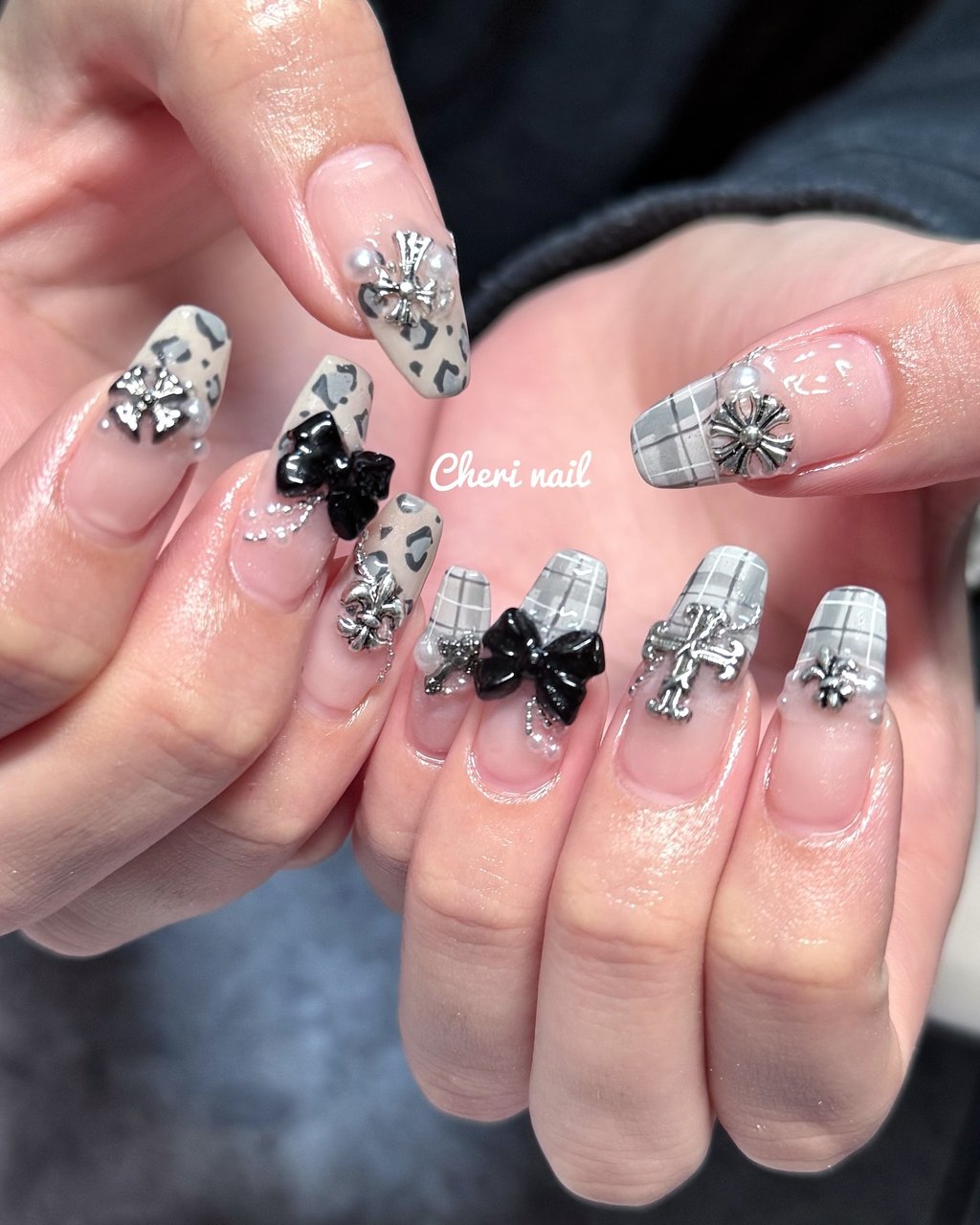冬/チェック/リボン/レオパード/グレー - cheri_nailのネイルデザイン