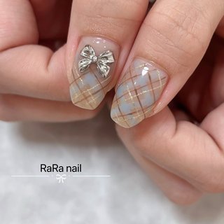 着画あり】チェック柄ブラウンフレンチネイルシンプル可愛いワン