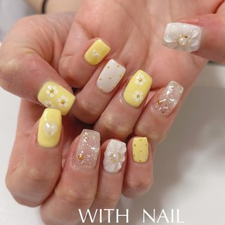 ・ 
ぷっくりフラワーnail*° ・ 
 “mary”art
┈┈┈┈┈┈┈┈┈┈ ・
❁︎アート10本コース7,180円
（デザイン事前送付6,780円）

┈┈┈┈┈┈┈┈┈┈ ・

《JR和歌山駅徒歩4分》
❁駐車場あり🅿️
❁定額制サロン
❁マシンを使用せず手技のみで丁寧・痛みの少ない施術◎
❁InstagramコメントやDMメッセージ予約不可
　ご予約・問い合わせ・求人募集はプロフィール　　　　
　URLのネイルブックからお願いします💅

・
#オールシーズン
#5月#５月ネイル#4月#4月ネイル 
#春#春ネイル#春ネイル2025
#フラワー#フラワーネイル
#ぷっくり#ぷっくりネイル
#ホログラム#ハート#パール#スクエア
#ドット#イエロー#ホワイト#ラメ
#大人可愛い#大人可愛いネイル
#大人#上品
#和歌山市ネイル#和歌山市ネイルサロン
#WITHNAIL#WITHNAIL和歌山
#ありがとうございました♡ #春 #オールシーズン #デート #女子会 #ハンド #ホログラム #フラワー #ドット #ぷっくり #韓国 #ショート #スクエア #ホワイト #イエロー #シルバー #ジェルネイル #お客様 #mary #ネイルブック