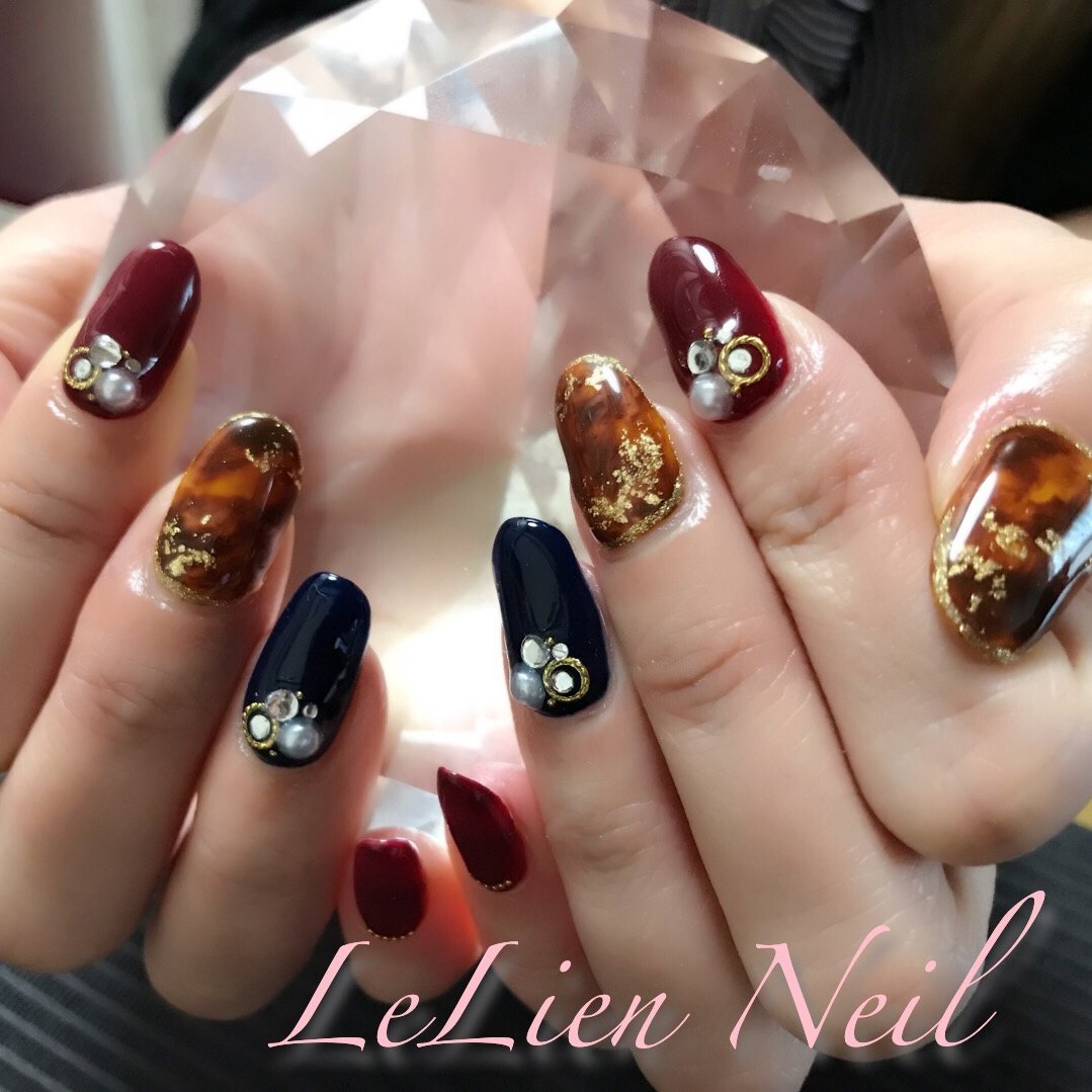 冬 クリスマス 女子会 ハンド べっ甲 Lilu Nail Rihoのネイルデザイン No ネイルブック