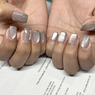 こんにちは☁️ nail room mignonです♡.。

当店ではシンプルからデザインまで幅広く施術させていただいております🌿

ご予約も承っておりますのでお問い合わせください✉️*°


＿＿＿＿＿＿＿＿＿＿＿＿＿＿＿＿＿＿＿

■営業時間　

10:00 ~ 20:00 
(※最終受付はメニューにより異なります。)

■定休日

不定休


■アクセス
 
福岡県北九州市戸畑区旭町
(戸畑駅から徒歩5分) #春 #夏 #冬 #オールシーズン #ハンド #マグネット #リボン #ミディアム #スクエア #レッド #グレー #シルバー #ジェルネイル #お客様 #Uchio #ネイルブック