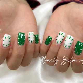 #オシャレネイル#個性派ネイル#佐世保ネイルサロン #春 #夏 #旅行 #浴衣 #ハンド #ワンカラー #大人 #個性派 #ミディアム #スクエア #ホワイト #グリーン #ジェルネイル #お客様 #Beauty Salon myu #ネイルブック