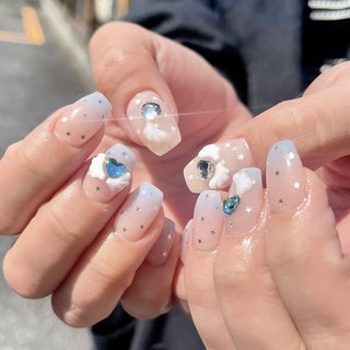 #グラデーション#羽ネイル#ハート#ブルー#水色#ワンホンネイル#中華ネイル#夢かわ#渋谷ネイル #手が綺麗に見えるネイル #夏 #オールシーズン #バレンタイン #ハンド #グラデーション #韓国 #ミディアム #スクエア #水色 #ジェルネイル #お客様 #Lily_OPELIA NAIL #ネイルブック