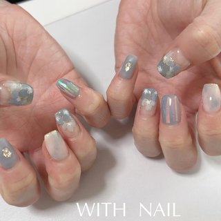 ・ 
ネモフィラnail*° ・ 
 “mary”art
┈┈┈┈┈┈┈┈┈┈ ・
❁︎アート10本コース7,180円
（デザイン事前送付6,780円）

┈┈┈┈┈┈┈┈┈┈ ・

《JR和歌山駅徒歩4分》
❁駐車場あり🅿️
❁定額制サロン
❁マシンを使用せず手技のみで丁寧・痛みの少ない施術◎
❁InstagramコメントやDMメッセージ予約不可
　ご予約・問い合わせ・求人募集はプロフィール　　　　
　URLのネイルブックからお願いします💅

・
#4月#4月ネイル#5月#5月ネイル
#春#春ネイル#春ネイル2025
#フラワー#フラワーネイル
#ネモフィラ#ネモフィラネイル
#ブルー#水色#マット#ラメ
#ミラー#オーロラフィルム#オーロラ
#スモーキー#スクエア
#大人可愛い#大人可愛いネイル
#上品#大人上品ネイル#大人
#和歌山市ネイル#和歌山市ネイルサロン
#WITHNAIL#WITHNAIL和歌山
#ありがとうございました♡ #春 #夏 #オールシーズン #デート #ハンド #ラメ #フラワー #マット #ミラー #大人 #ショート #スクエア #水色 #ブルー #スモーキー #ジェルネイル #お客様 #mary #ネイルブック