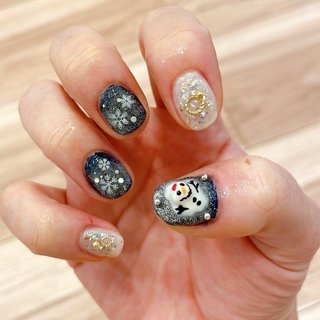 雪だるまのネイルデザイン｜ネイルブック