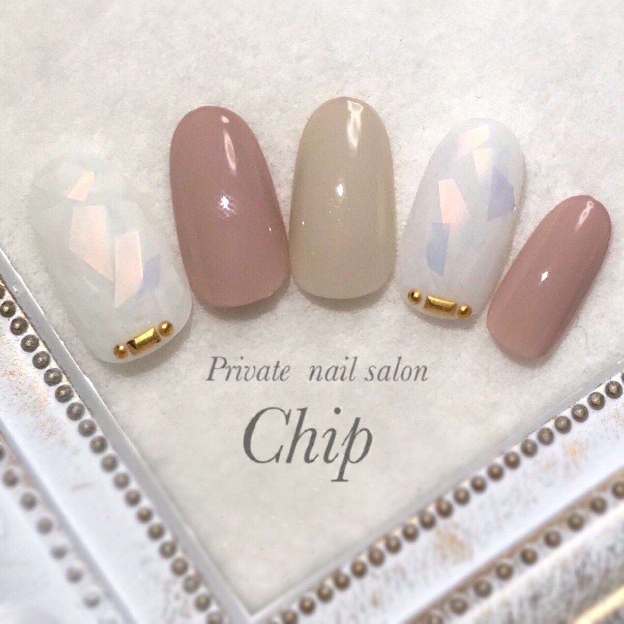 冬 オールシーズン オフィス 女子会 ハンド Nailsalon Chipのネイルデザイン No ネイルブック