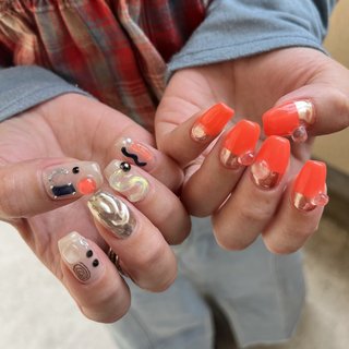 個性派ネイル🍊 
#個性派ネイル #個性派 #個性派ネイルサロン #個性派ネイルデザイン #オレンジネイル #ネオンオレンジ #ネオンオレンジネイル #ビビット#ニュアンスネイル #ニュアンスアート #福井ネイルサロン #福井ネイル #福井市ネイル #福井市ネイルサロン #福井市サロン #春 #夏 #リゾート #ハンド #ミラー #個性派 #ミディアム #スクエア #ベージュ #オレンジ #メタリック #ジェルネイル #お客様 #mayu #ネイルブック