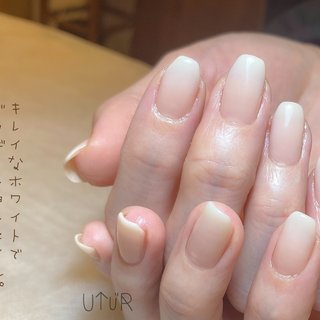 ナチュラルカラーハンドネイル✨ シアーなスキンカラーにホワイトグラデーション☺︎

【カルジェル使用カラー】
BB20+PI09+CG00
WH02

°°°°°°°°°°°°°°°°°°°°°°°°°°°°°°°°°°°°
UTU"R
private nail salon & school -ウズラ-
@uzura.nail
°°°°°°°°°°°°°°°°°°°°°°°°°°°°°°°°°°°°

@calgel_japan
@calgel_plaza

#pr
#カルジェル自爪スコア
#パーフェクトオフ
#コスメティックカルジェル
#カルジェル
#ネイルスクール
#ウズラネイル
#手描きネイル
#ネイルアート
#草加ネイル 
#獨協大学前駅
#nailstagram 
#スキーヤーネイリスト
#hpb_nail
#nailbook_fan
#春ネイル
#スプリングネイル
#春色ネイル
#グラデーション 
#グラデーションネイル 
#スキンカラー 
#スキンカラーネイル 
#スクエア 
#スクエアネイル #手が綺麗に見えるネイル #春 #オールシーズン #オフィス #ハンド #シンプル #グラデーション #大人 #ちゅるん #シアー #ミディアム #スクエア #ホワイト #ジェルネイル #お客様 #ウズラ #ネイルブック