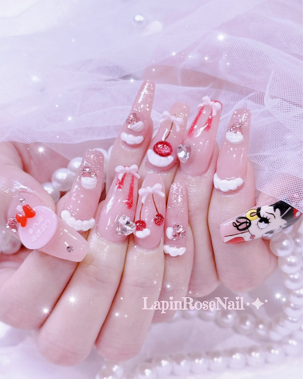 ネイルチップ 量産型 水色 クリームネイル ホイップネイル さくらんぼ