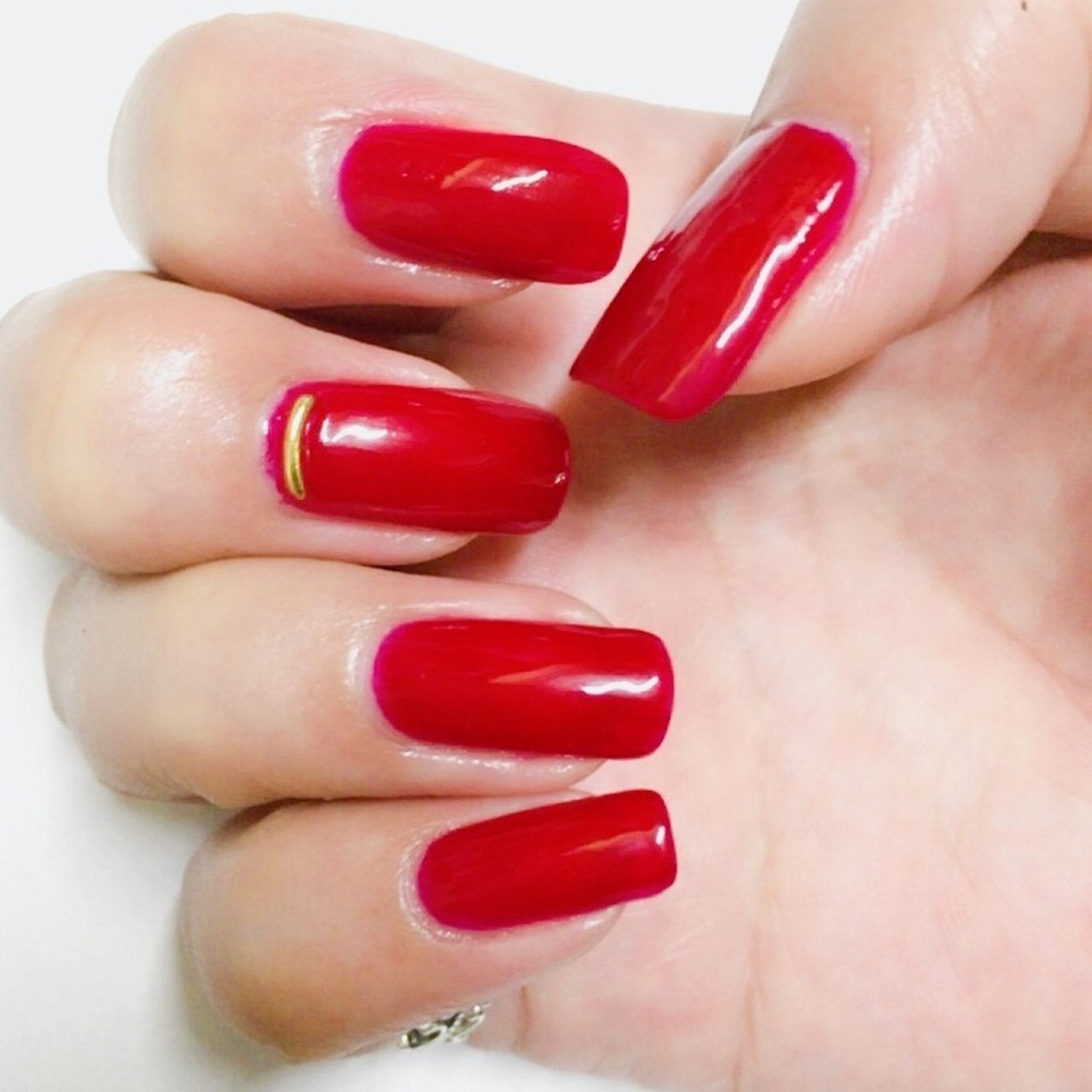 秋 冬 ハンド ワンカラー レッド A Ka のネイルデザイン No ネイルブック