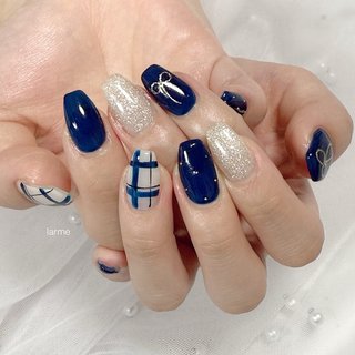 ネイビー/リボンネイルのネイルデザイン｜ネイルブック
