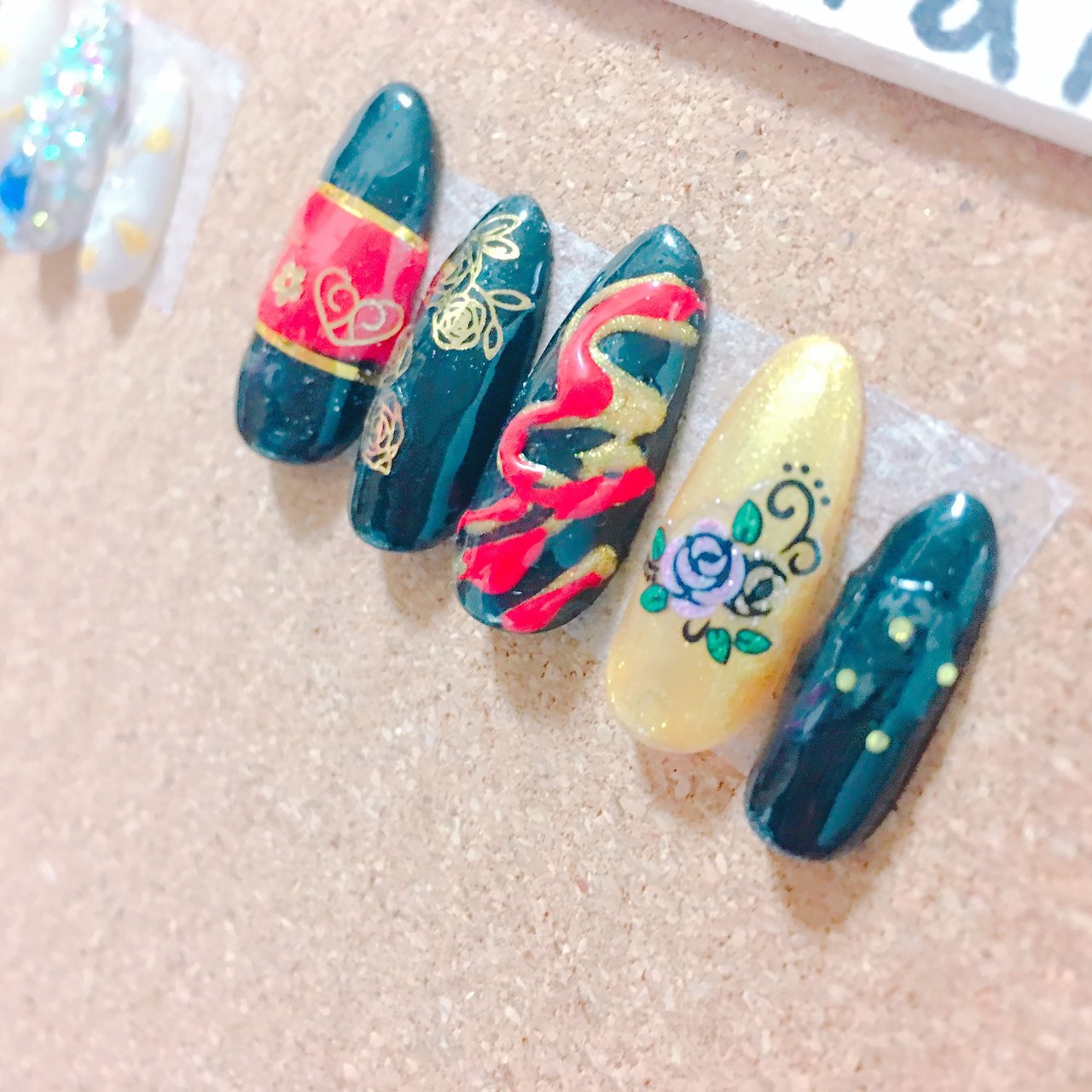 オールシーズン お正月 ハンド ロック レッド Nailshop Maruのネイルデザイン No ネイルブック