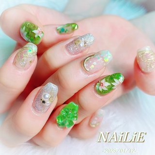 メニュー #持ち込みデザイン

めちゃかわーー💚🤩💚
#ティンカーベルネイル 🧚
#ファンタジースプリングスネイル 
#ディズニーネイル 

 #微粒子マグネット #マグネットネイル #フラワーネイルデザイン 

#énoi #enoi取扱店愛知 
#オールシーズンネイル #大人可愛いネイル #ネイル #ネイルアート #ネイルデザイン #オフィスネイル #ネイルブック #nailbook_fan @nailbook.jp #vetro #bellaforma #ネイル日進市 #日進市ネイル #日進市ネイルサロン #自宅ネイルサロン #オールシーズン #推し活 #蝶々 #フラッシュ #フラワー #マグネット #オーロラ #グリーン #☆mariko☆　NAiLiE #ネイルブック