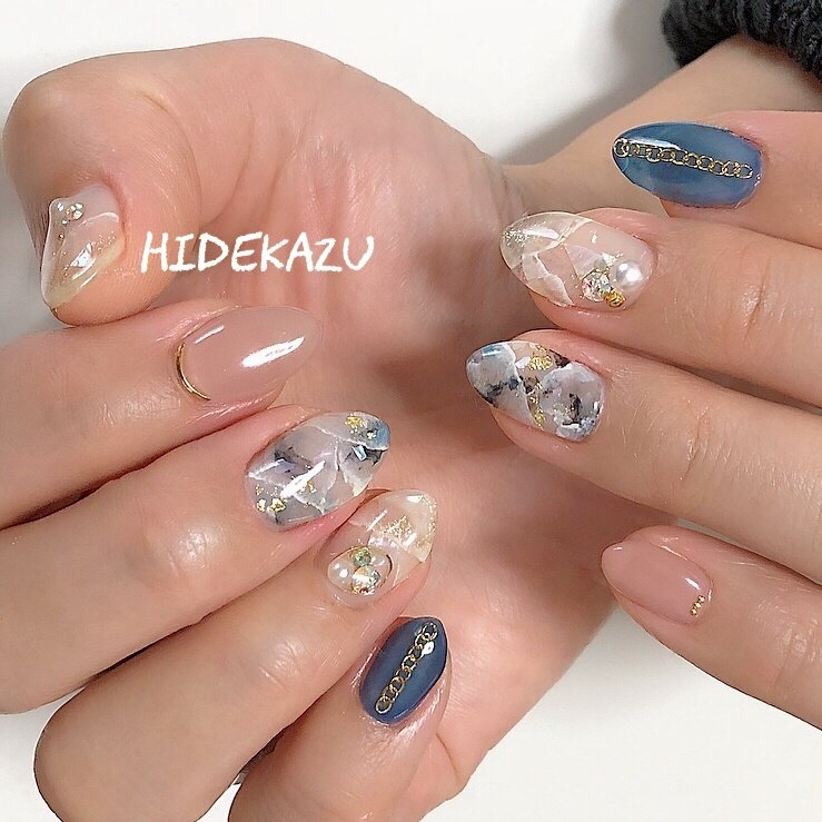 秋 オールシーズン 女子会 ラメ シェル Hidekazuのネイルデザイン No ネイルブック