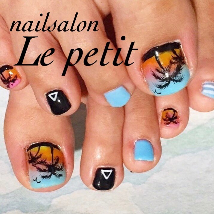 夏 旅行 海 リゾート フット Nailslon Le Petitのネイルデザイン No ネイルブック