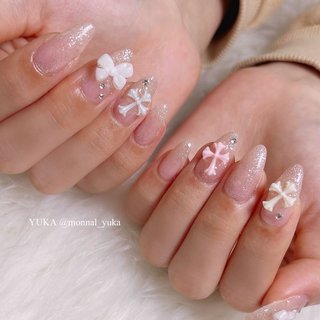 . 【HAND】デザインし放題ジェルコース11,000yen 
【メニュー名】#クロムネイル #ちゅるんネイル
【担当スタッフ】YUKA @monnal_yuka 
.
ご来店ありがとうございます☺︎
.
.
.
━━━━━━━━━━━━━━━━━━━━
ハンドジェル・スカルプメニュー
【担当YUKA指名】20%OFFキャンペーン実施中🌷
━━━━━━━━━━━━━━━━━━━━
【福井店】ご予約はこちら↓

LINE ID @vnd4371h
LINEから24時間ネットご予約受付中です💌

 MONNAL& モナールアンド 
営業時間 9:30～18:00 (Lo.17:00) 
定休日 不定休

住所　福井市大町10-2-2 
ショッピングシティベル近く🔔
.
TEL 0776-63-6268

━━━━━━━━━━━━━━━━━━━━
【鯖江店】ご予約はこちら↓

LINE ID @058rlgbk
LINEから24時間ネットご予約受付中です💌

 美爪ケア育成ネイルサロン Li & リアンド
営業時間 9:30～18:00 (Lo.17:00) 
定休日 日曜日・祝日

住所　鯖江市有定町1丁目8-10 2F
西山公園近く⛲️
.
TEL 0778-25-1552

━━━━━━━━━━━━━━━━━━━━
#MONNAL&#モナールアンド
#Li&#リアンド#monail#もないる
#福井ネイル#福井ネイルサロン
#ケア#ジェル#スカルプ#フットジェル
#ネイル#アートし放題#深爪矯正福井
#パーフェクトフィルイン福井
#ベース一層残し福井#フィルイン福井
#ちゅるんネイル #ワンホンネイル#韓国ネイル#大人かわいいネイル #オフィスネイル#シンプルネイル #オフィス #シンプル #ちゅるん #ワンホン #韓国 #悠 #ネイルブック