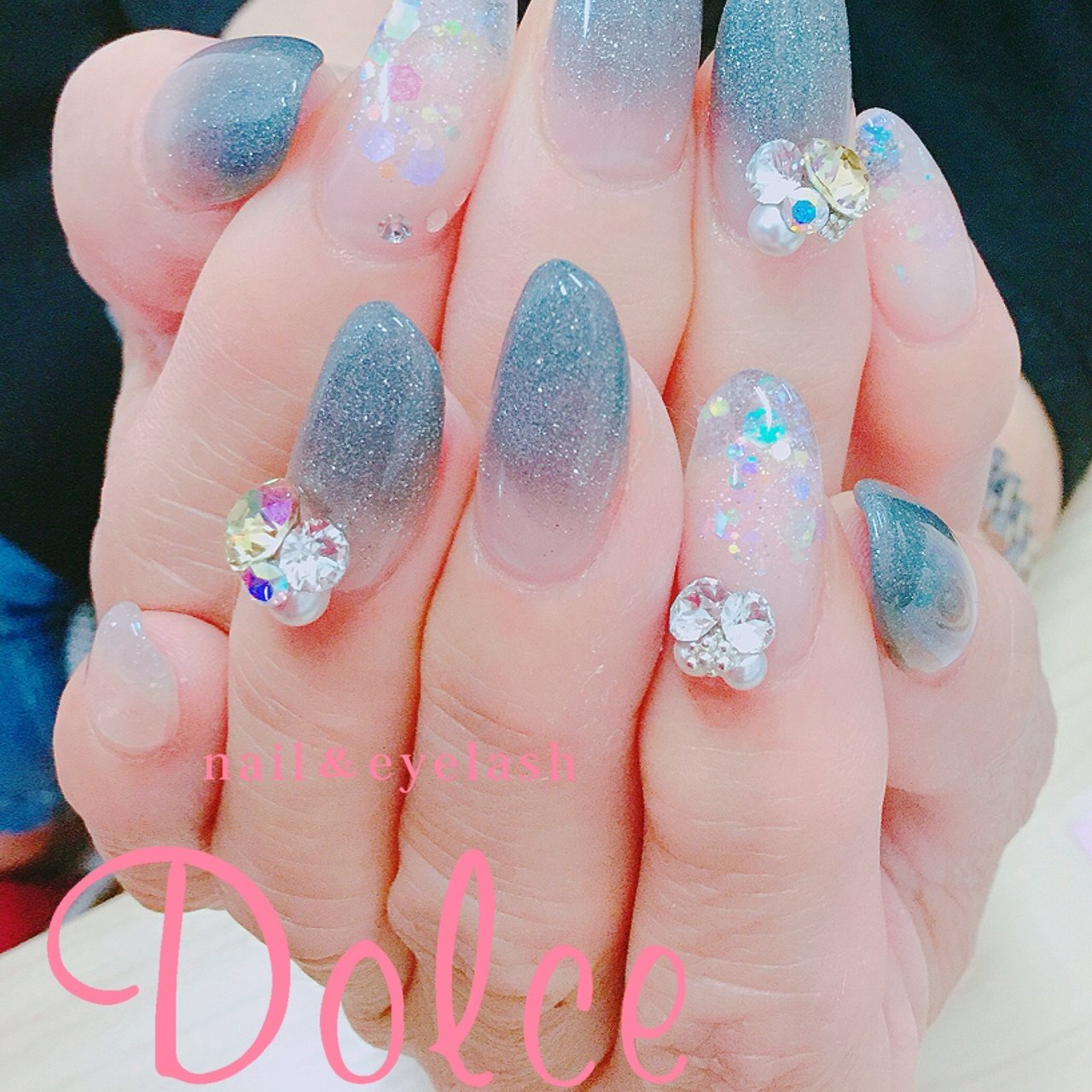 オールシーズン ハンド グラデーション ホログラム ラメ Nail Eyelash Dolce 久留米花畑店のネイル デザイン No ネイルブック