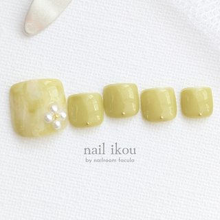 大人可愛いフットネイル #イエロー #フット #フットネイル #大人可愛いフットネイル #イエローフットネイル #パールフラワー #マーブル 



#美濃加茂ネイル #美濃加茂ネイルサロン #可児市ネイルサロン #可児市 #坂祝ネイルサロン #坂祝ネイル #各務原ネイルサロン #各務原ネイル #鵜沼ネイル #春 #夏 #オールシーズン #フット #シンプル #フラワー #パール #マーブル #大人 #ミディアム #スクエア #ホワイト #ベージュ #イエロー #ペディキュア #ネイルチップ #nail ikou【ネイル イコウ】 #ネイルブック