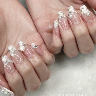 35))ホワイトネイル ネイルチップ フレンチガーリー ホログラム 囲みネイル 29))ホワイトネイル ネイルチップ フレンチガーリー ホログラム