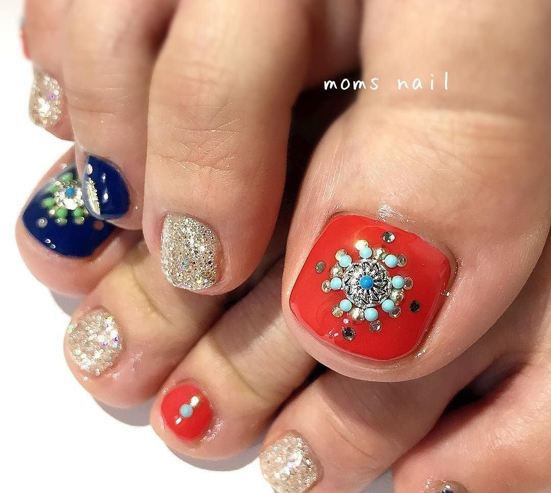 夏 秋 冬 フット ビジュー Mom S Nailのネイルデザイン No ネイルブック