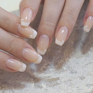 . .
杏仁French 𓎩
.
.
お時間定額制120分コースで承ります
.
.
当店はパラジェル認定サロンです
✧お客様毎にベースジェルを選定
✧お爪の傷みは最小限
✧お爪の薄い方もジェルネイルが楽しめます
.
ご予約はネイルブックにてお待ちしております🎨
.
.
ハンド定額制コース
90分コース¥7150
120分コース¥8800
150分コース¥10450
（10%オフ¥9405）
180分コース¥12100
（10%オフ¥10890）
全て税込
ご新規、既に通ってくださっているお客様共に150分コース以上のメニューが10%オフになります。
2回目以降ご利用の方も1ヶ月以内のご来店で10%オフになります。
（フット+¥550）
.
.
@nail_pinceau 
#pinceau #nuancenails #駒込ネイル #paragel #パラジェル登録サロン #パラジェル #美甲 #パラジェル登録店 #5月ネイル #セルフネイル #お洒落ネイル #ニュアンスネイル 
 #淡色女子 #パラジェルサロン #春ネイル #淡色 #くすみネイル #フレンチ #ハンド #フレンチネイル #杏仁ネイル #シアーネイル #ショートネイル #お洒落さんと繋がりたい #可愛いネイル #プレ花嫁 #シンプル #トレンドネイル #夏ネイル #大人ネイル #春 #夏 #オフィス #ブライダル #ハンド #シンプル #フレンチ #大人 #ちゅるん #シアー #ホワイト #ベージュ #ピンク #ジェルネイル #お客様 #nail salon pinceau（パンソー） #ネイルブック