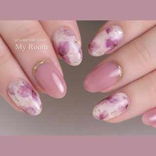 水彩フラワーネイル🌸 
シールを使ったお持ち込みデザインを手書き水彩フラワーでアレンジして再現しました😊

#nails #nailstagram #nail #naildesigns #instalike #instanails #instapic #tokyo #美甲 #指甲 #ジェルネイル #ネイル #ネイルデザイン #ネイルアート #ネイルサロン東京 #大人ネイル #セルフネイル #大人女子 #大人女子ネイル #大人ネイルサロン #大人上品 #上品ネイル #大人上品ネイル #うる艶ネイル #水彩フラワーネイル #水彩ネイル #パープルネイル #ニュアンスネイル #ネイル好き #ニュアンスフラワー #春 #夏 #梅雨 #女子会 #ハンド #水彩 #フラワー #たらしこみ #ニュアンス #大人 #ミディアム #オーバル #ピンク #パープル #ボルドー #ジェルネイル #セルフネイル #my_room #ネイルブック