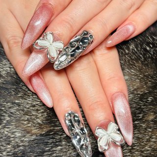 蝶々ネイルのネイルデザイン｜ネイルブック