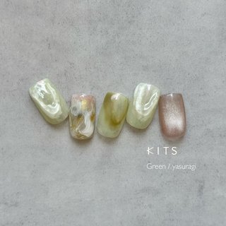  #ハンド #ニュアンス #ぷっくり #KITS #ネイルブック
