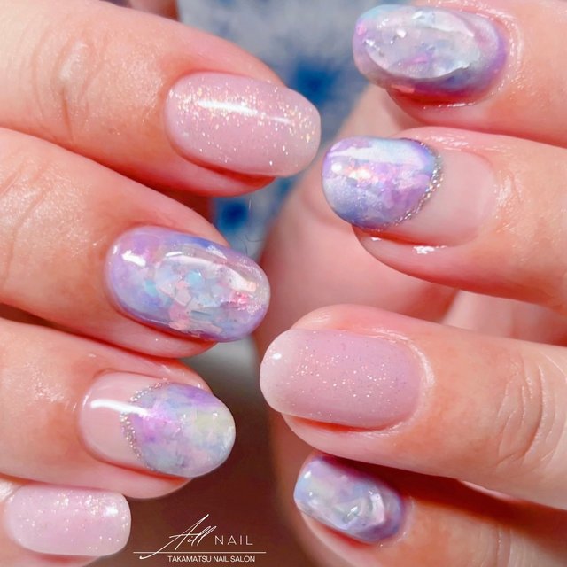 ネイルチップ ニュアンスちゅるん夏ネイルシェルキキララネイルマグネットno.79 ネイルチップ ニュアンスちゅるん夏ネイルシェルキキララネイル