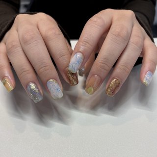 陶器の様なお花のデザインにニュアンスを合わせました^ ^ #スクエアネイル #ニュアンスネイル #大人ネイル #凹凸ネイル #インクネイル #落書きネイル #鉛筆ネイル #色鉛筆ネイル #福岡ネイル #薬院ネイル #春 #浴衣 #ライブ #パーティー #ハンド #ニュアンス #大人 #インクネイル #ミディアム #スクエア #ベージュ #水色 #ブラウン #ジェルネイル #お客様 #tomoka #ネイルブック